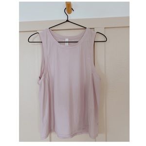 Lululemon muscle tank